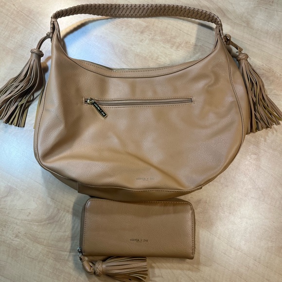 Olivia + Joy tan tassle shoulder bag purse with matching wallet - Picture 1 of 14